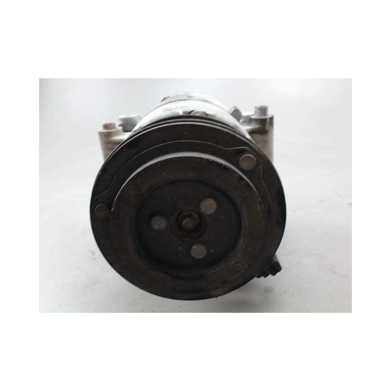 COMPRESSEUR AIR CONDITIONNE FORD FOCUS