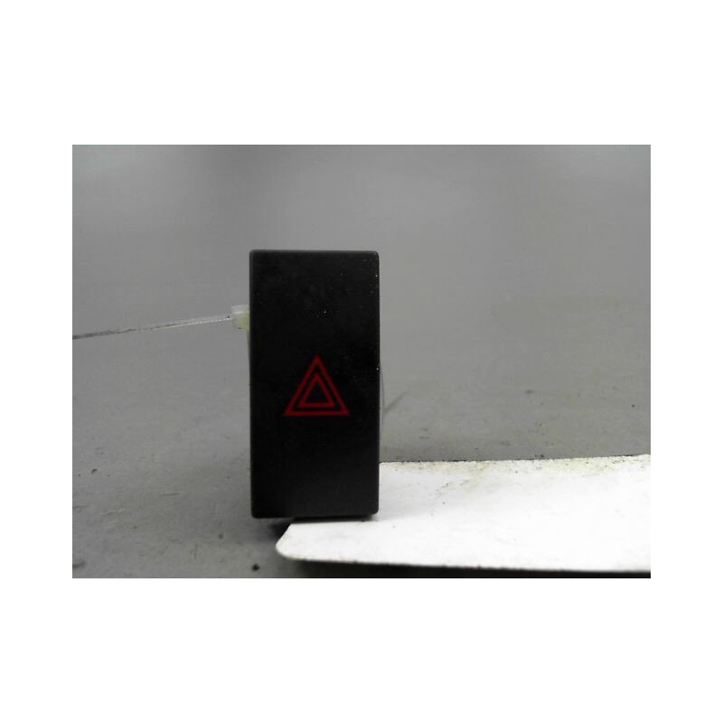 BOUTON DE WARNING FORD CMAX MONOSP. I Phase 2 2007-2010