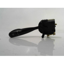 COMMANDE CLIGNOTANT TOYOTA YARIS -2003