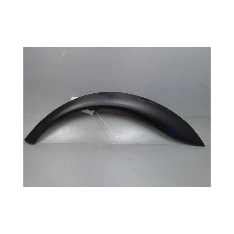 ELARGISSEUR AILE ARRIERE GAUCHE VOLVO XC70 2004-2007