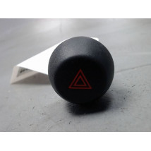 BOUTON DE WARNING TOYOTA RAV4 2006
