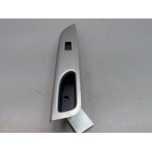 COMMANDE LEVE-GLACE PORTE AVD NISSAN MICRA 2009-