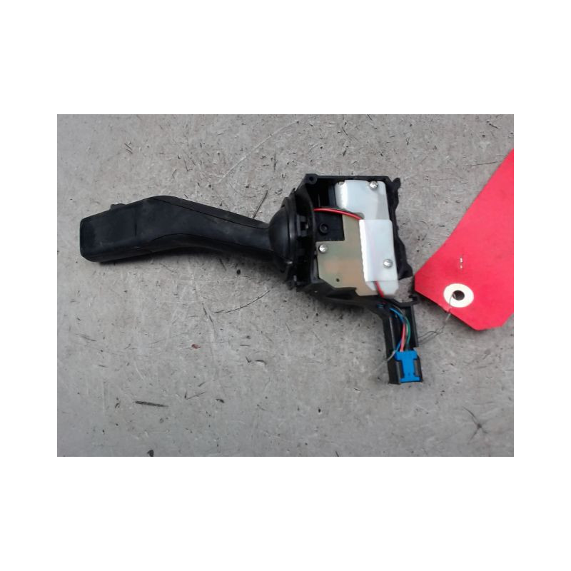 COMMANDE ESSUIE GLACE VOLKSWAGEN GOLF 5 DIESEL