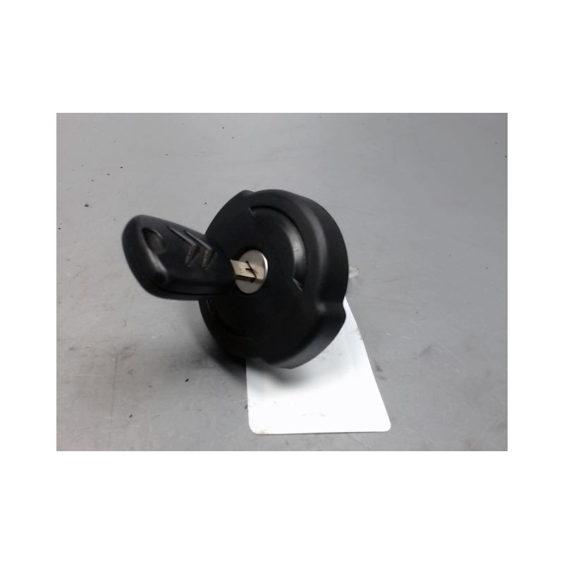 BOUCHON RESERVOIR A CARBURANT CITROEN C5 2008-