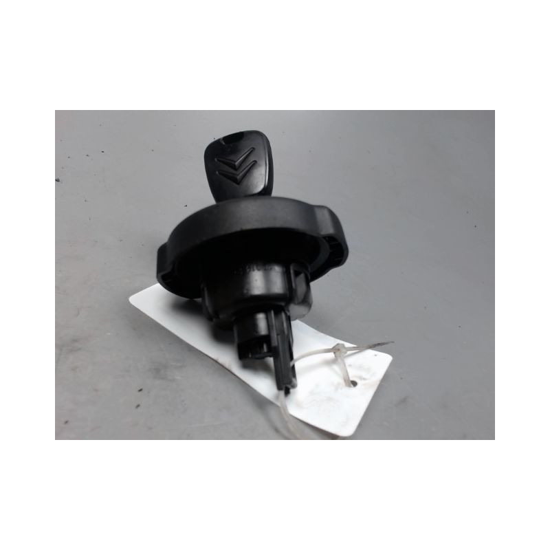 BOUCHON RESERVOIR A CARBURANT CITROEN C5 2008-