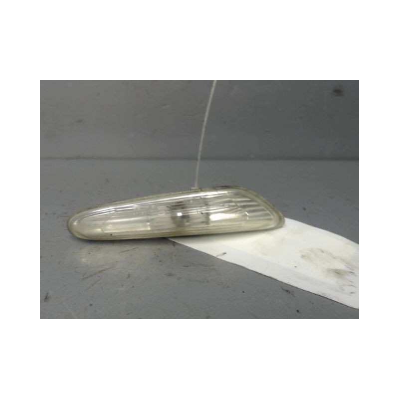 REPETITEUR AILE DROIT B.M.W. SERIE 1