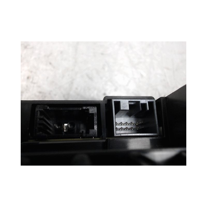 BLOC COMPTEURS B.M.W. SERIE 4