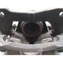 ETRIER DE FREIN AVANT GAUCHE TOYOTA CELICA COUPE 99-