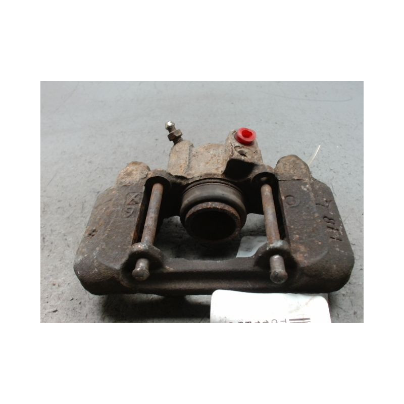 ETRIER DE FREIN ARRIERE DROIT TOYOTA CELICA COUPE 99-