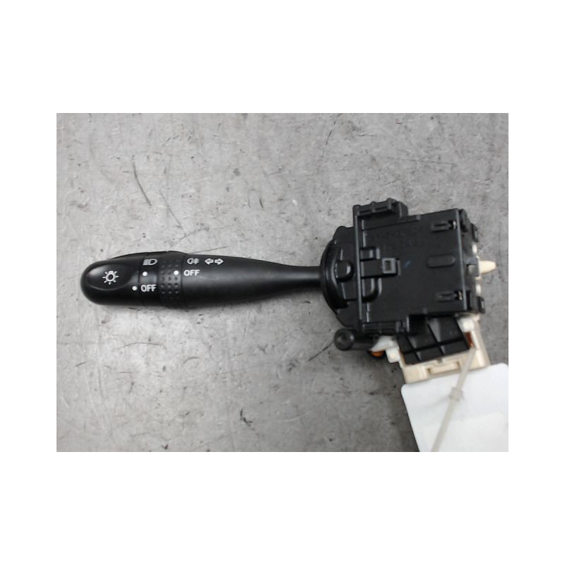 COMMANDE CLIGNOTANT DAIHATSU CUORE