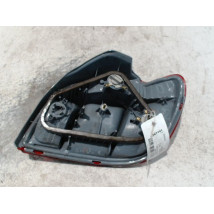 FEU ARRIERE GAUCHE  TOYOTA YARIS -2003
