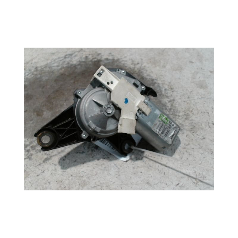 MOTEUR ESSUIE-GLACE ARRIERE RENAULT TWINGO 2 2009-