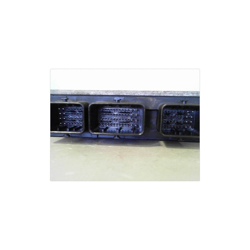 CALCULATEUR MOTEUR RENAULT CLIO II PH.2 01-06