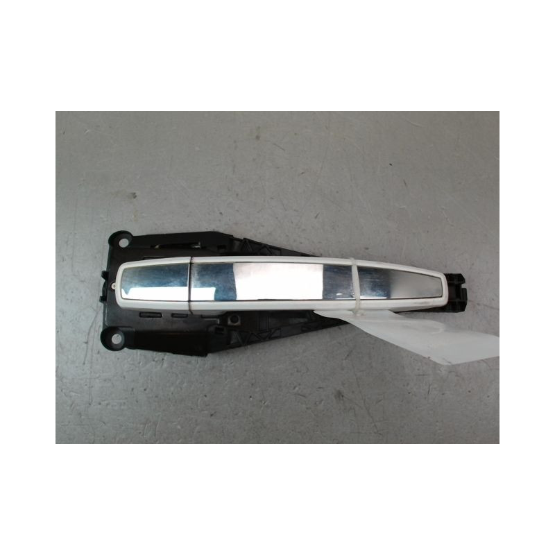 POIGNEE EXTERIEURE PORTE ARRIERE DROIT OPEL ASTRA IV Phase 1 (J) 2010-2012