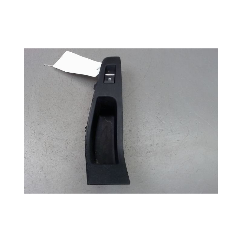 COMMANDE LEVE-GLACE PORTE ARD FORD PUMA