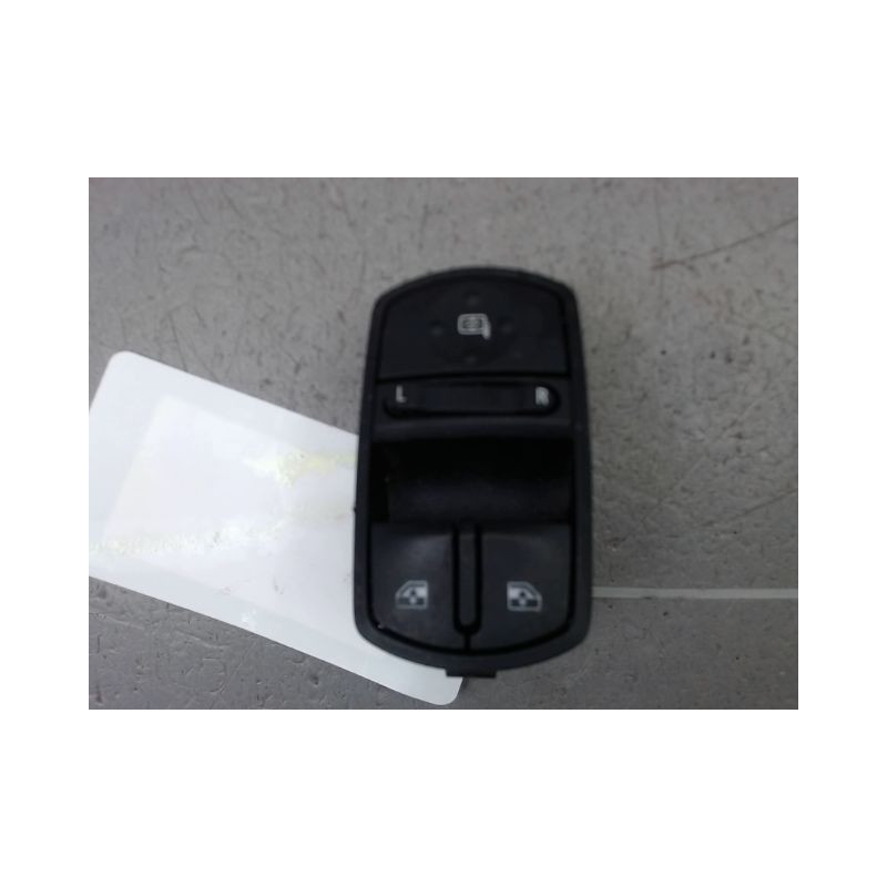 COMMANDE LEVE-GLACE PORTE AVG OPEL CORSA V (E) 2014-...