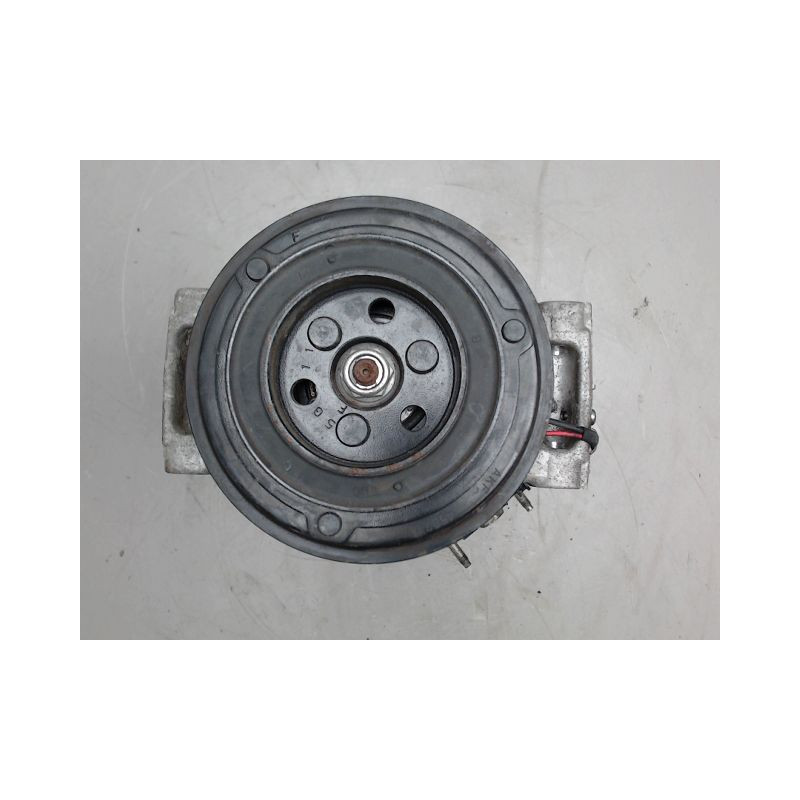 COMPRESSEUR AIR CONDITIONNE JAGUAR XE