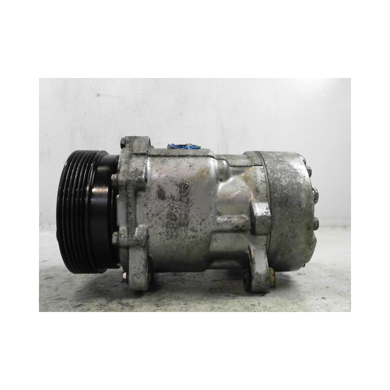 COMPRESSEUR AIR CONDITIONNE AUDI A3 2000-2003