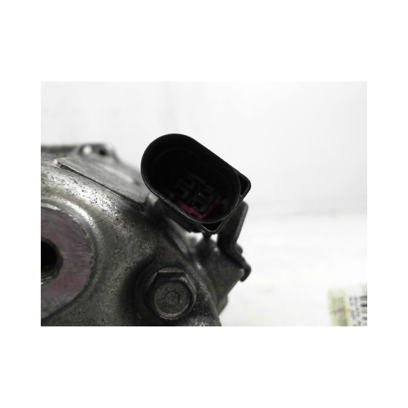 COMPRESSEUR AIR CONDITIONNE AUDI A3 2000-2003