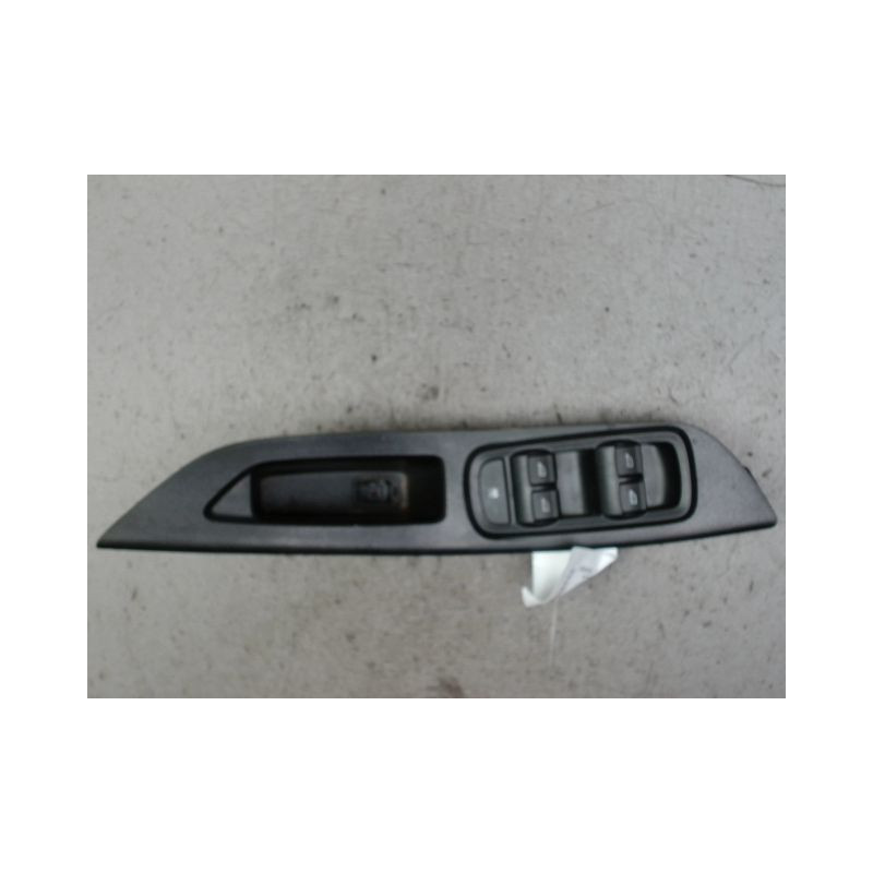 COMMANDE LEVE-GLACE PORTE AVG FORD KA+