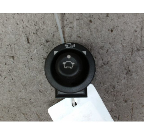 COMMANDE RETROVISSEUR EXT ELECTRIQUE