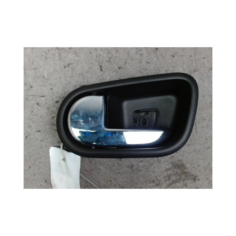 POIGNEE INTERIEURE PORTE AVANT GAUCHE FORD KA+
