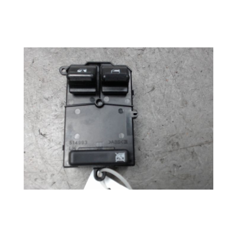 COMMANDE LEVE-GLACE PORTE AVG DAIHATSU CUORE