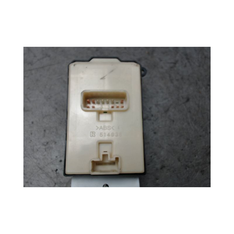 COMMANDE LEVE-GLACE PORTE AVG DAIHATSU CUORE