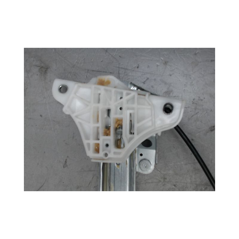 MECANISME+MOTEUR LEVE-GLACE AVANT DROIT TOYOTA YARIS CRO