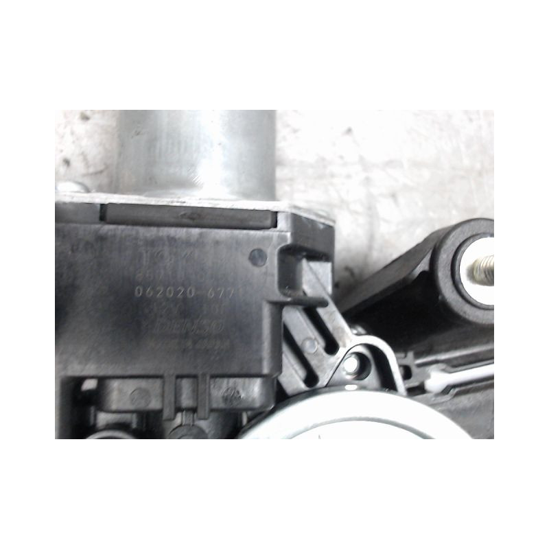 MECANISME+MOTEUR LEVE-GLACE AVANT DROIT TOYOTA YARIS CRO