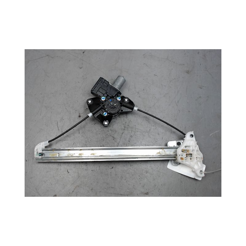 MECANISME+MOTEUR LEVE-GLACE AVANT GAUCHE TOYOTA YARIS CRO