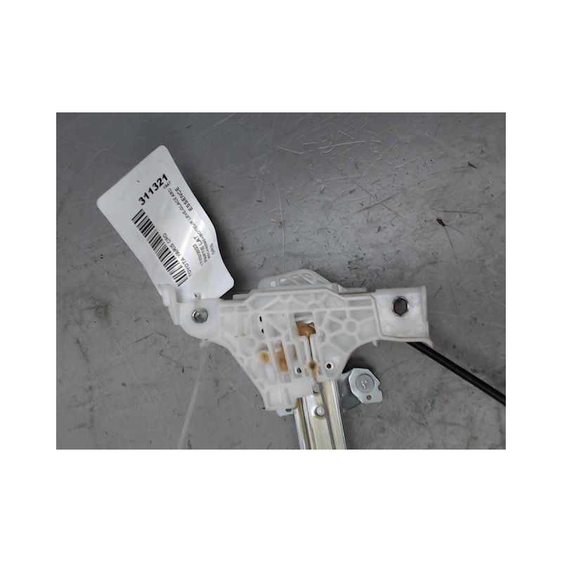 MECANISME+MOTEUR LEVE-GLACE ARRIERE DROIT TOYOTA YARIS CRO