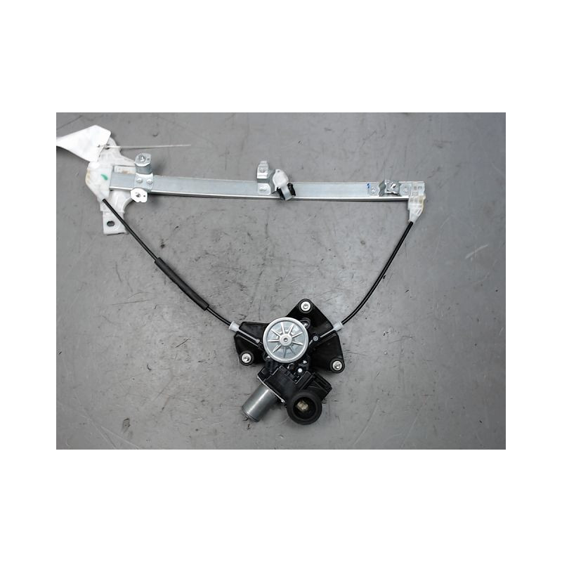 MECANISME+MOTEUR LEVE-GLACE ARRIERE DROIT TOYOTA YARIS CRO