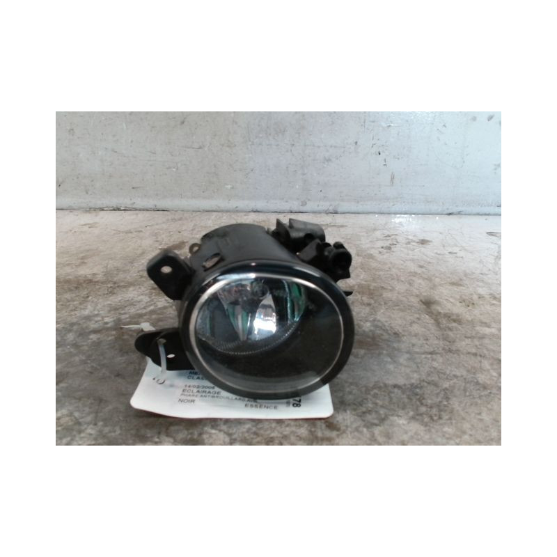 PHARE ANTIBROUILLARD AVANT DROIT MERCEDES CLASSE A 2001 -