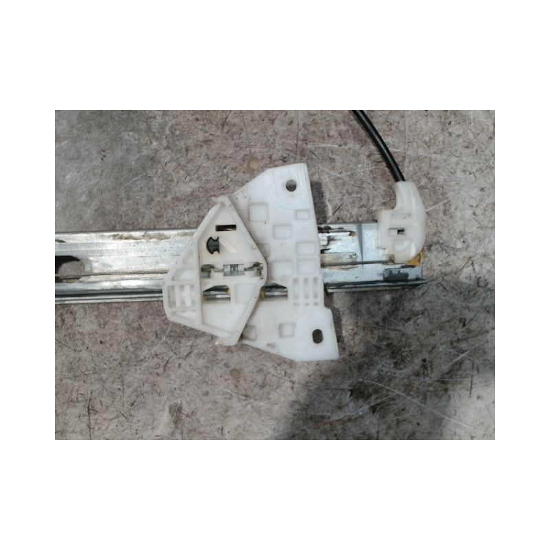 MECANISME+MOTEUR LEVE-GLACE AVANT GAUCHE MAZDA MAZDA 6 2005-