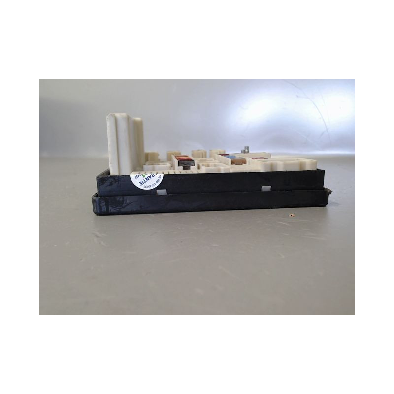 BOITE A FUSIBLES RENAULT MEGANE II PH2 2006-
