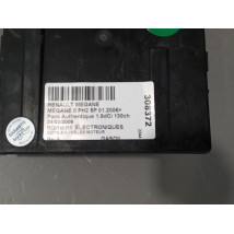 BOITE A FUSIBLES RENAULT MEGANE II PH2 2006-