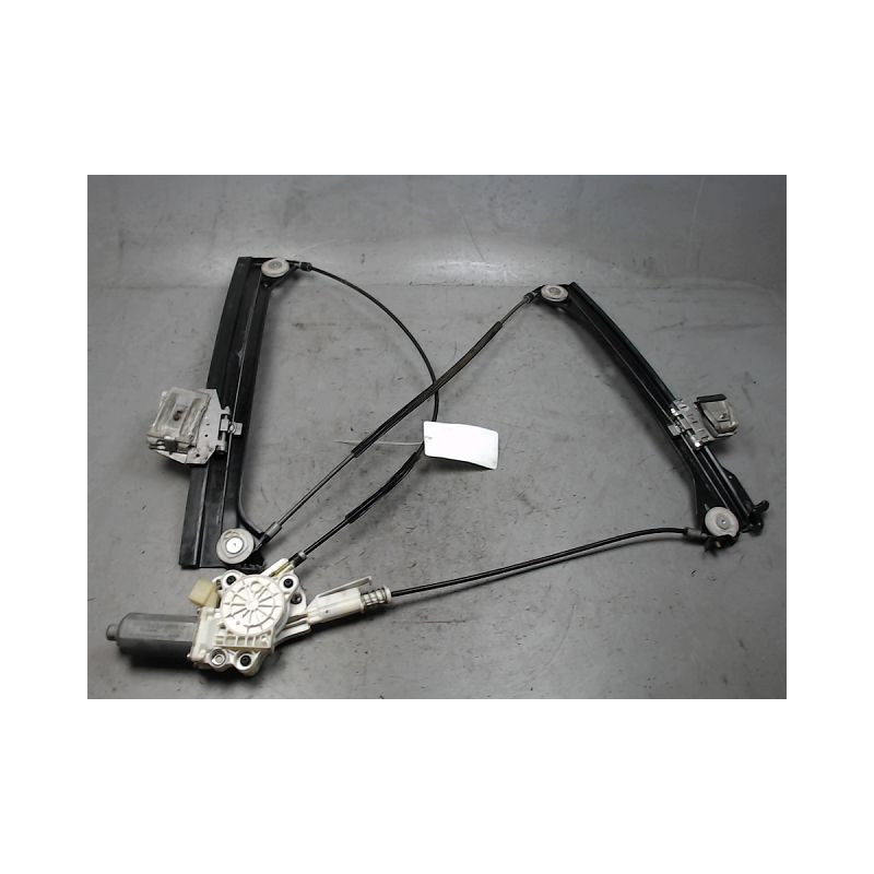 MECANISME+MOTEUR LEVE-GLACE AVANT DROIT MERCEDES CLK