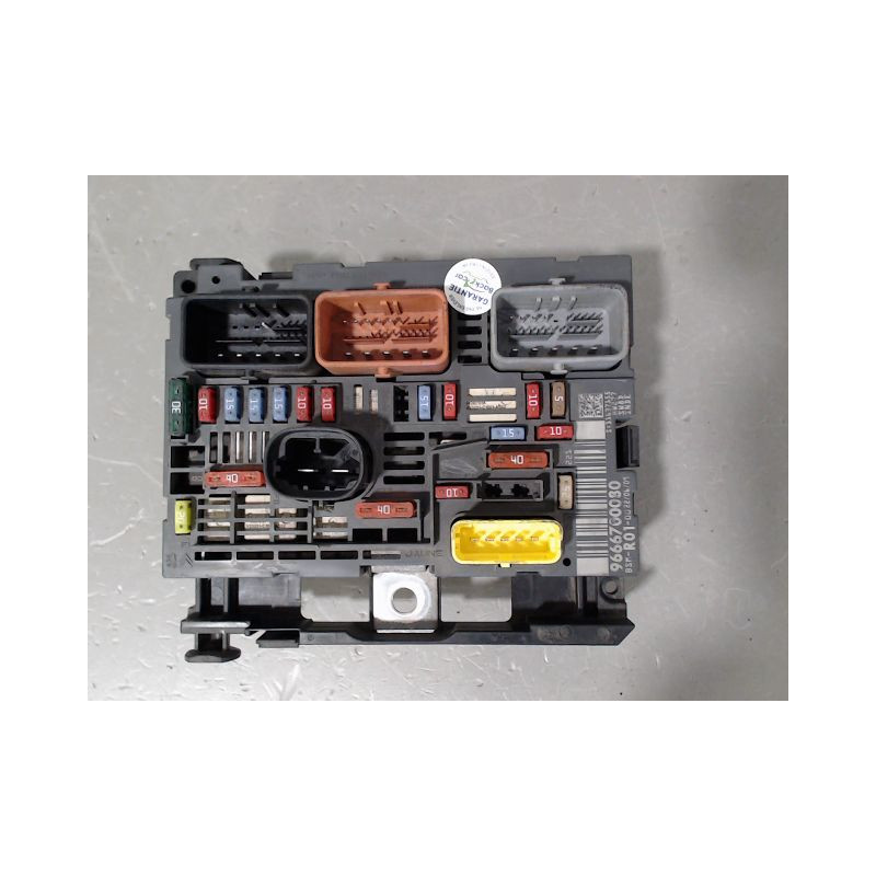BOITE A FUSIBLES CITROEN C4 PICASSO LONG