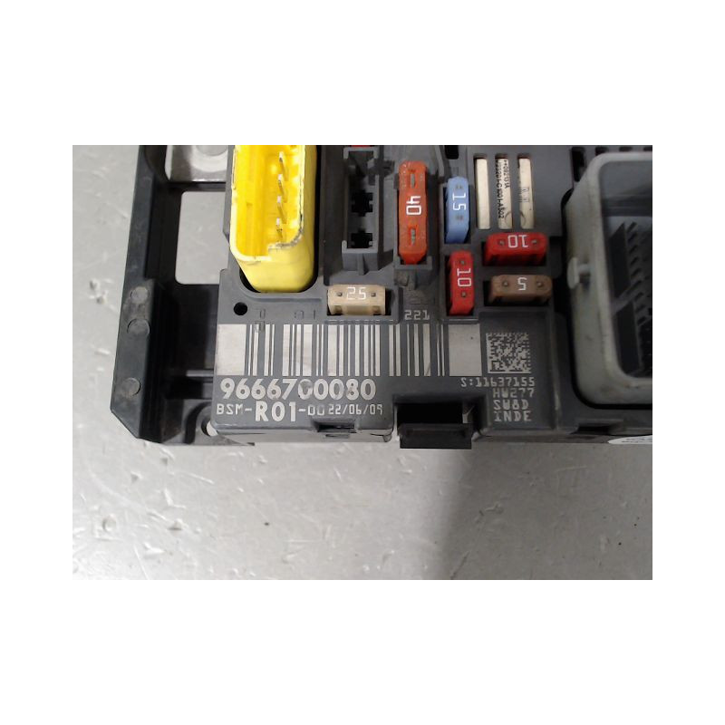 BOITE A FUSIBLES CITROEN C4 PICASSO LONG