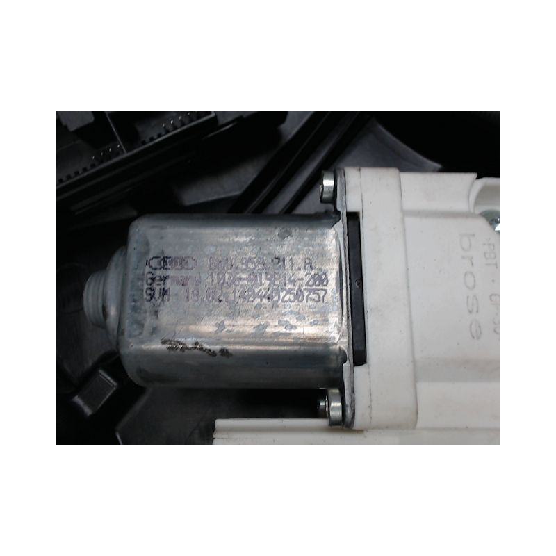 MECANISME+MOTEUR LEVE-GLACE ARRIERE DROIT VOLKSWAGEN TOUAREG