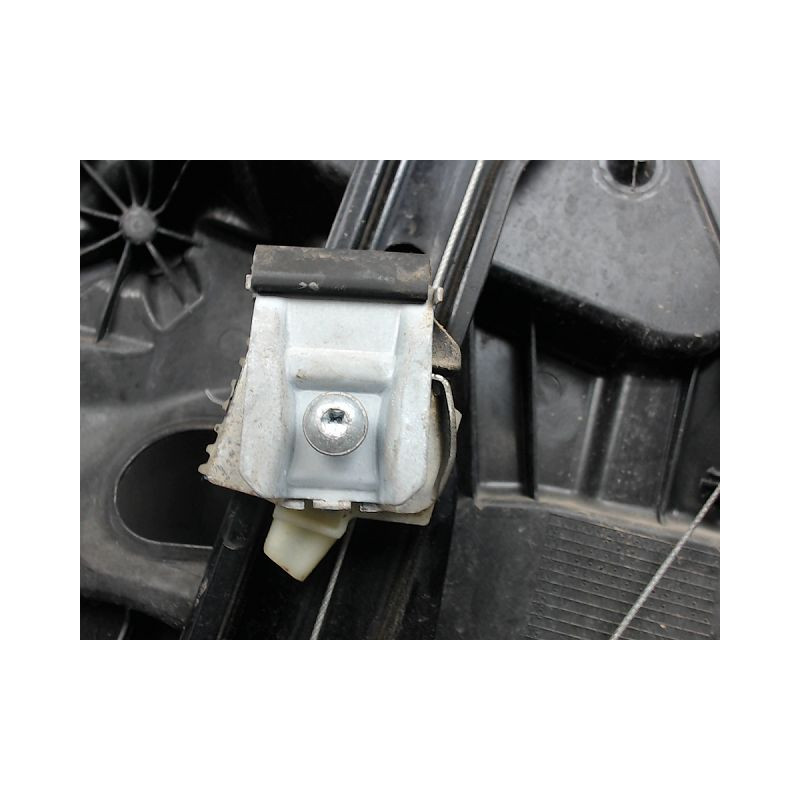 MECANISME+MOTEUR LEVE-GLACE ARRIERE GAUCHE VOLKSWAGEN TOUAREG