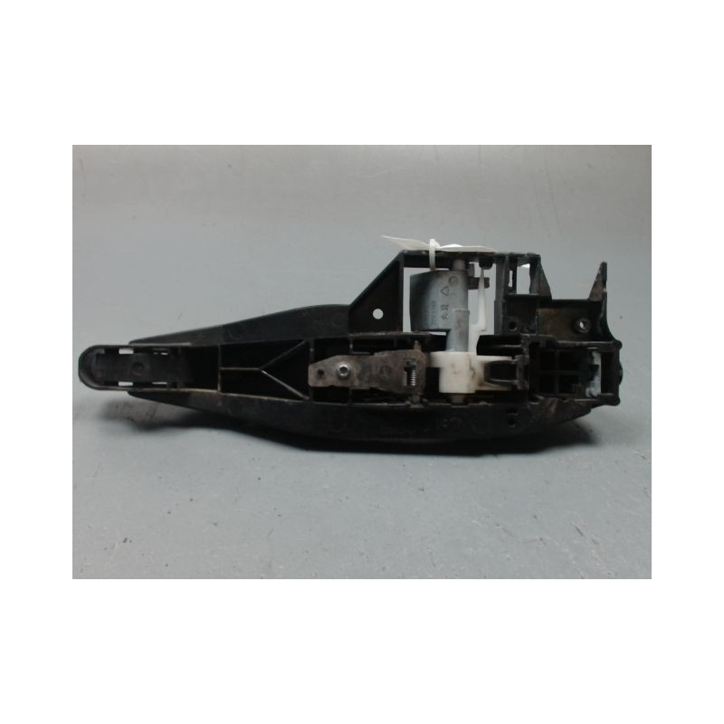 POIGNEE EXTERIEURE PORTE ARRIERE DROIT PEUGEOT 208
