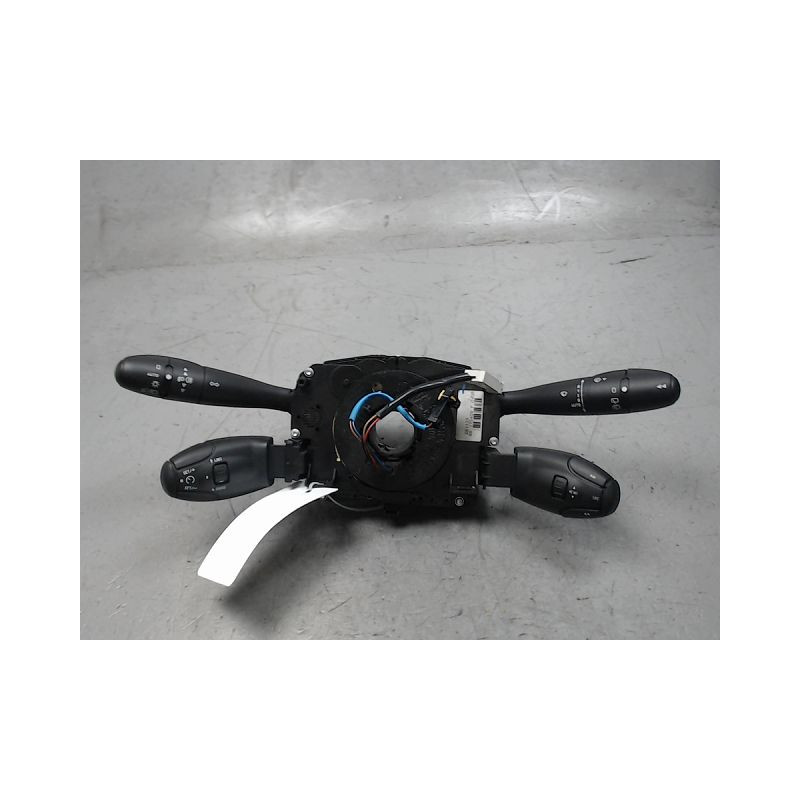 BLOC COMMODOS PEUGEOT 207 3P
