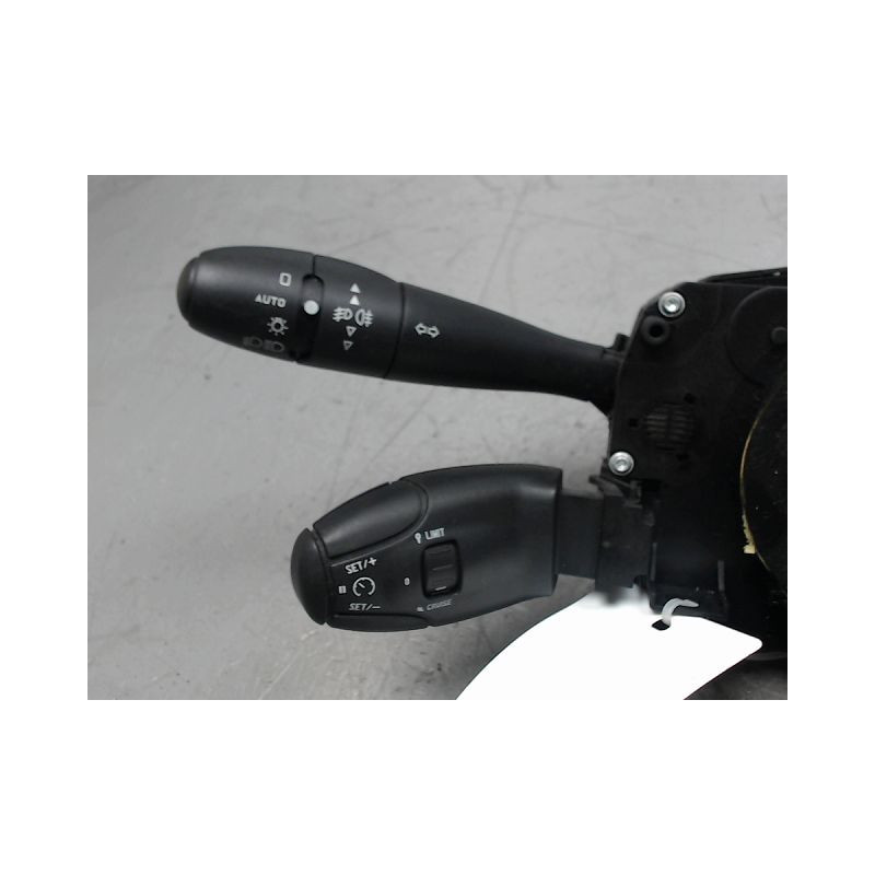 BLOC COMMODOS PEUGEOT 207 3P