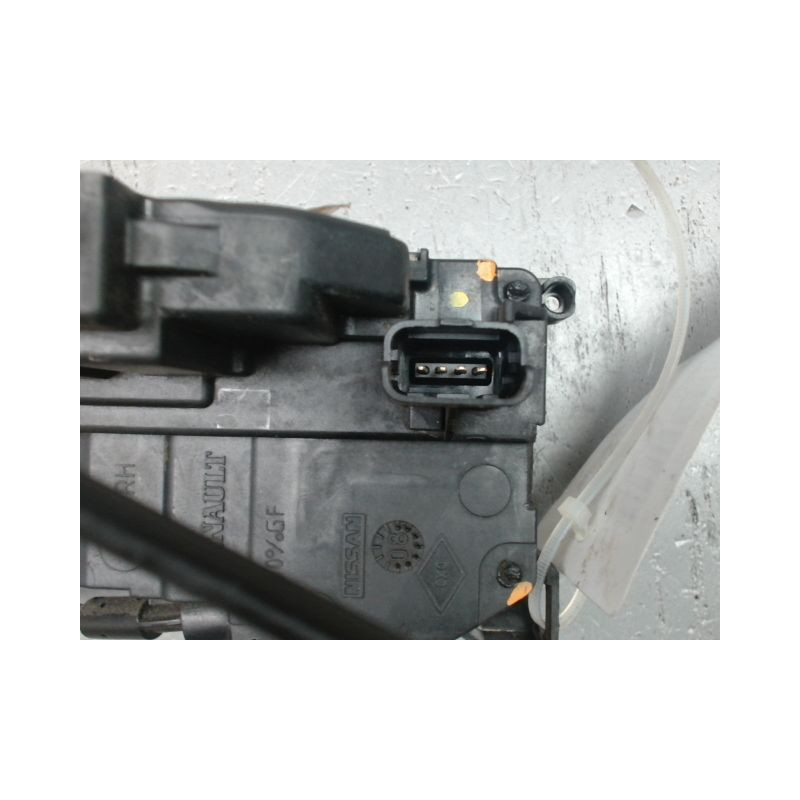 SYSTEME CONDAMNATION AVANT DROIT RENAULT CLIO III 2005-