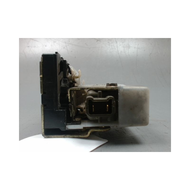 SYSTEME CONDAMNATION ARRIERE DROIT RENAULT CLIO II PH.2 01-06