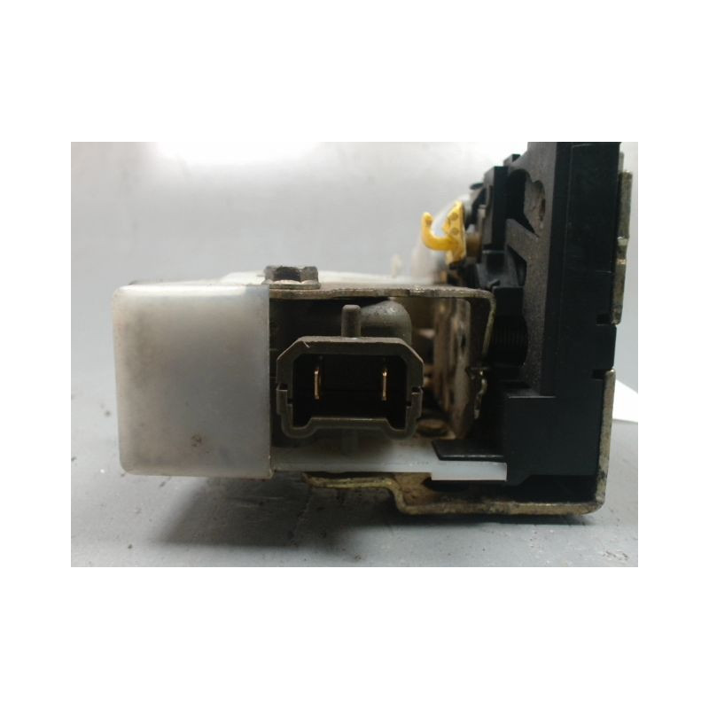 SYSTEME CONDAMNATION ARRIERE GAUCHE RENAULT CLIO II PH.2 01-06