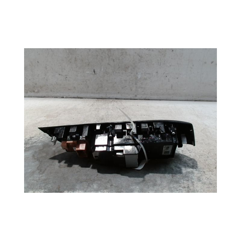 COMMANDE LEVE-GLACE PORTE AVG HONDA JAZZ