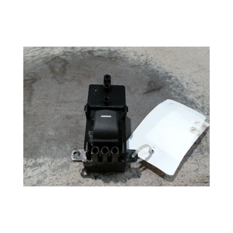 COMMANDE LEVE-GLACE PORTE ARD HONDA JAZZ